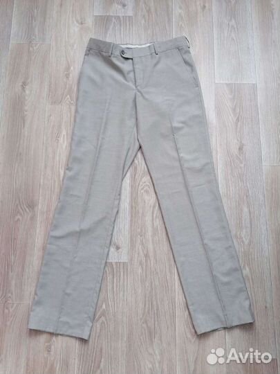 Брючный костюм