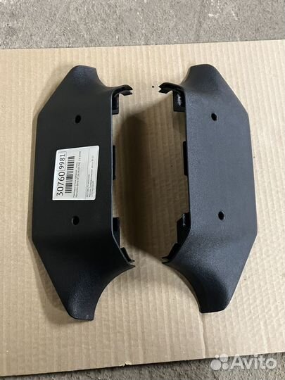 Накладки центральных стоек w124 черные