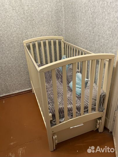 Кроватка детская