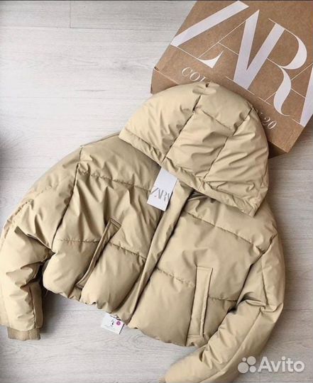 Укороченый пуховик Zara М