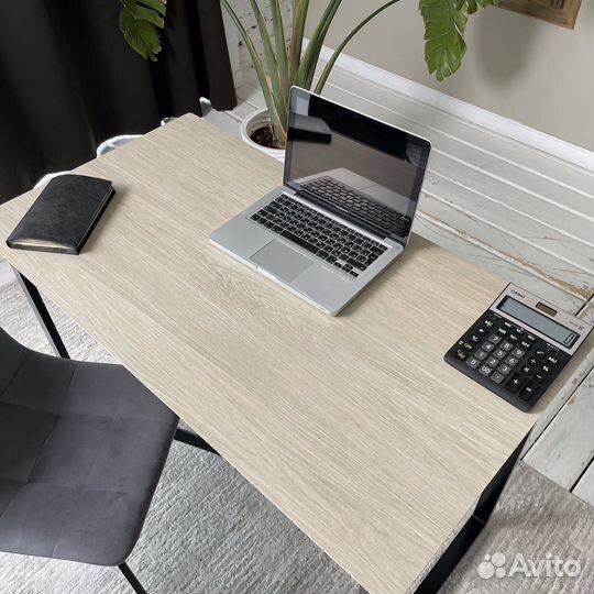 Письменный стол Лофт из Керамогранита. Дуб 110*60