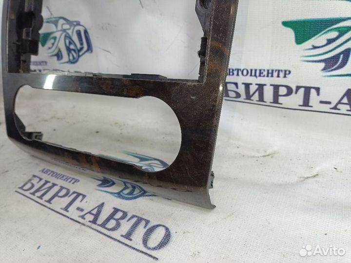 Рамка магнитолы Ford Focus II (2005—2008)