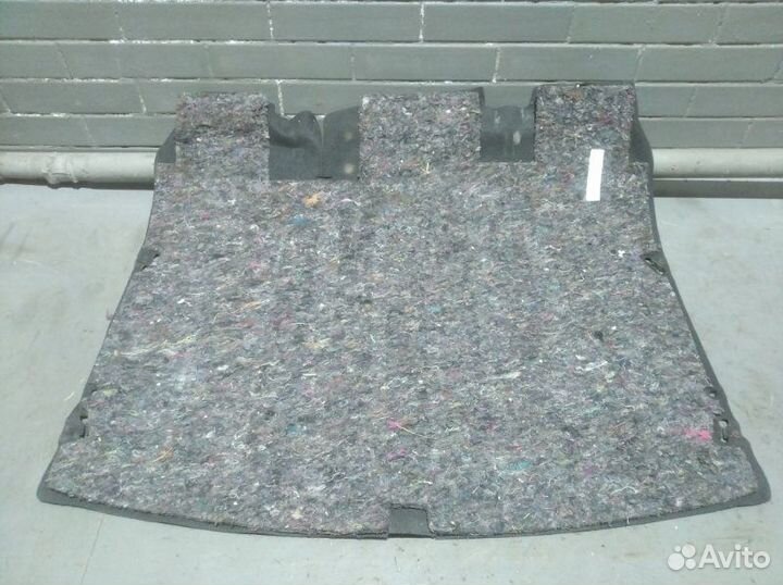 Ковролин багажника задний Renault Sandero хетчбек