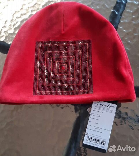 Шапка велюровая, со стразами Swarovski