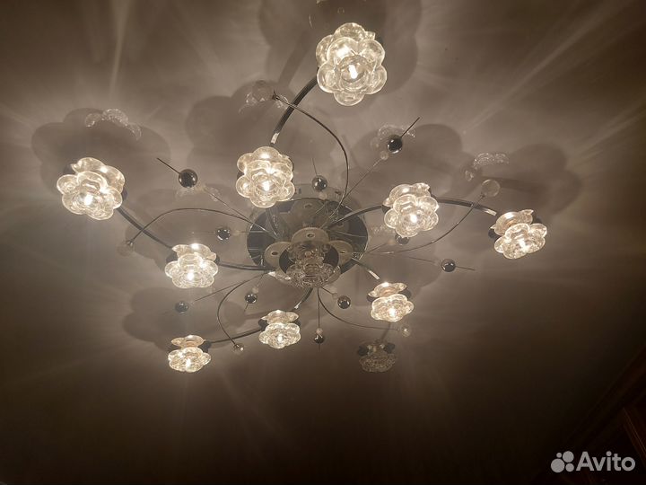 Люстра потолочная