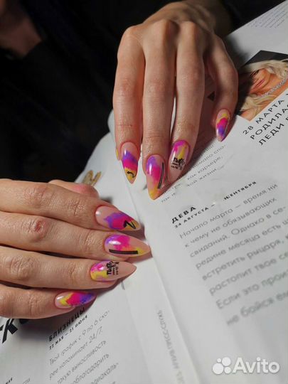 Маникюр, педикюр/подология