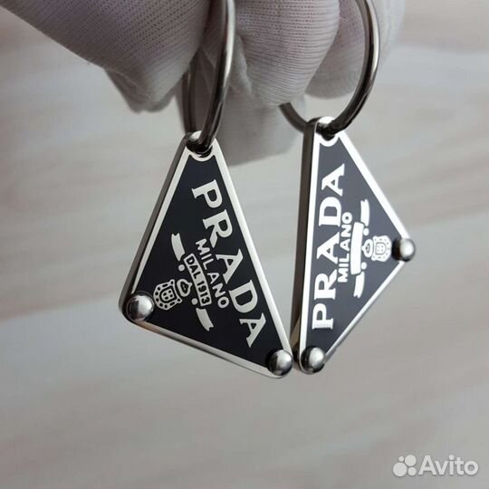 Серьги Prada