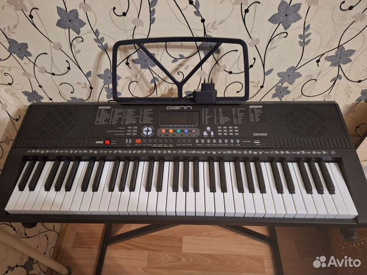 Синтезатор Denn