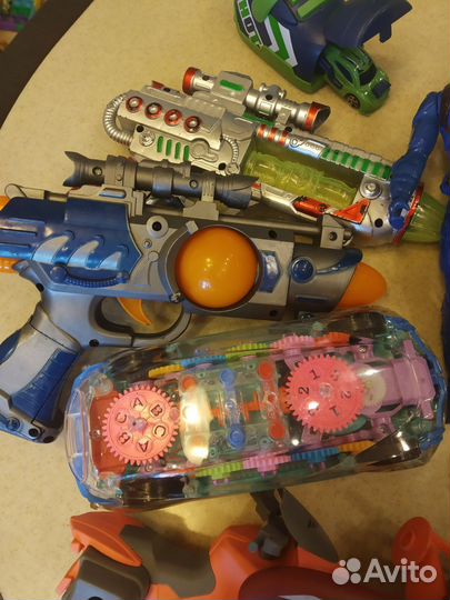 Игрушки для мальчика пакетом