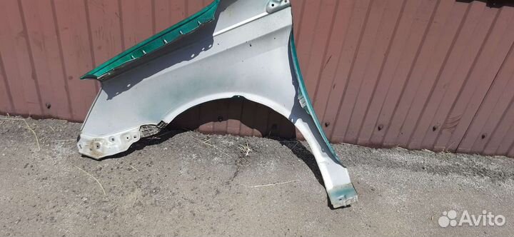 Крыло Toyota echo