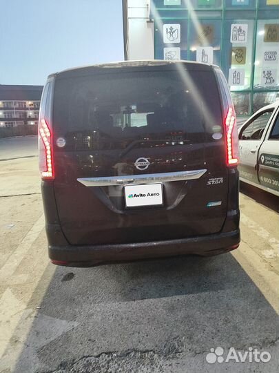 Nissan Serena 2.0 CVT, 2015, 151 000 км