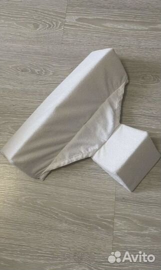 Подушка для кормления Peg Perego