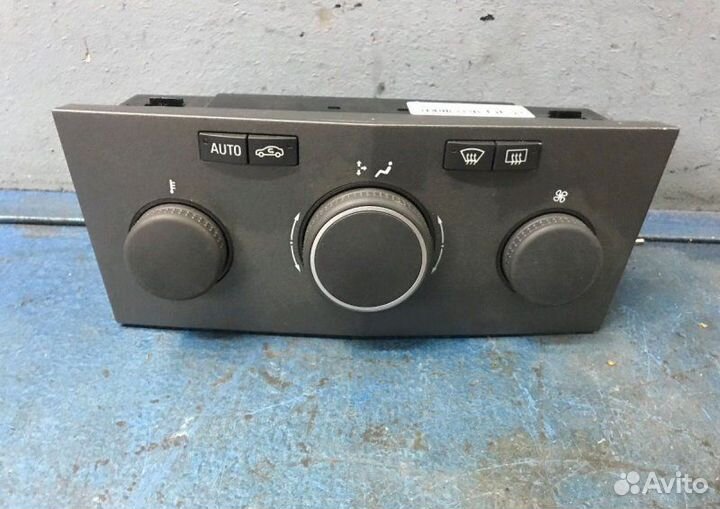 Климат контроль Opel Astra H