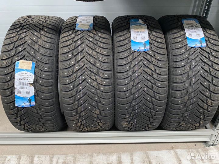 Nokian Tyres Hakkapeliitta 10p SUV 255/45 R20 105T