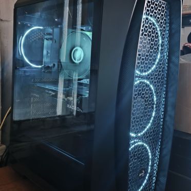 Ryzen 5600x + RX6700 10 Gb