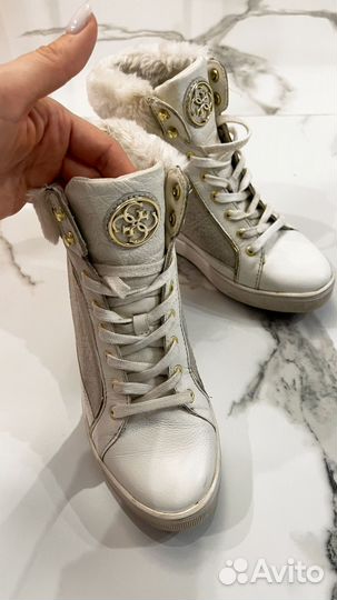 Кеды женские Guess