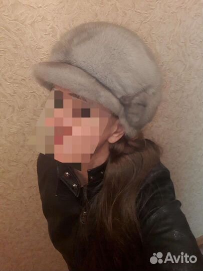 Берет женский норковый