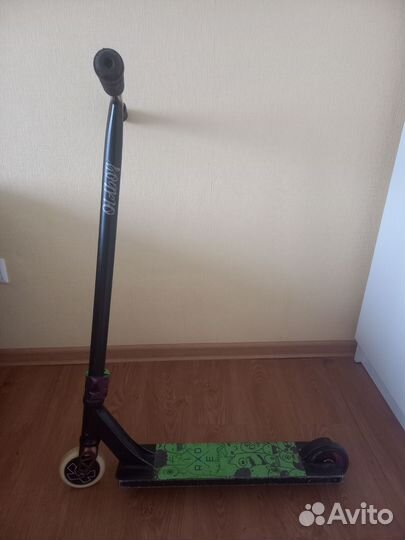 Трюковой самокат