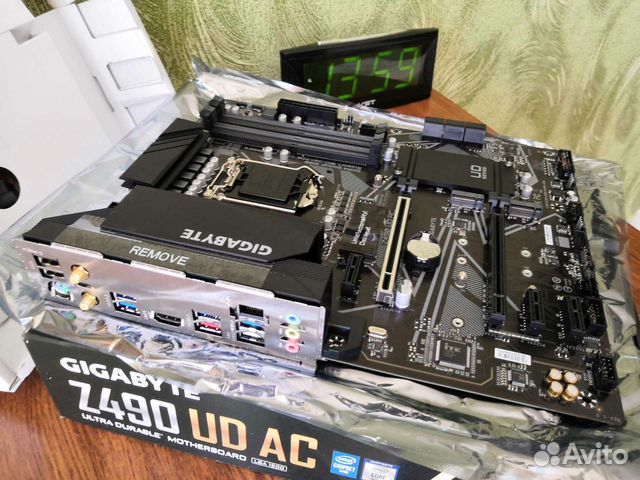 Gigabyte Z490UD AC Новая Мат.плата