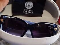 Солнцезащитные очки женские versace