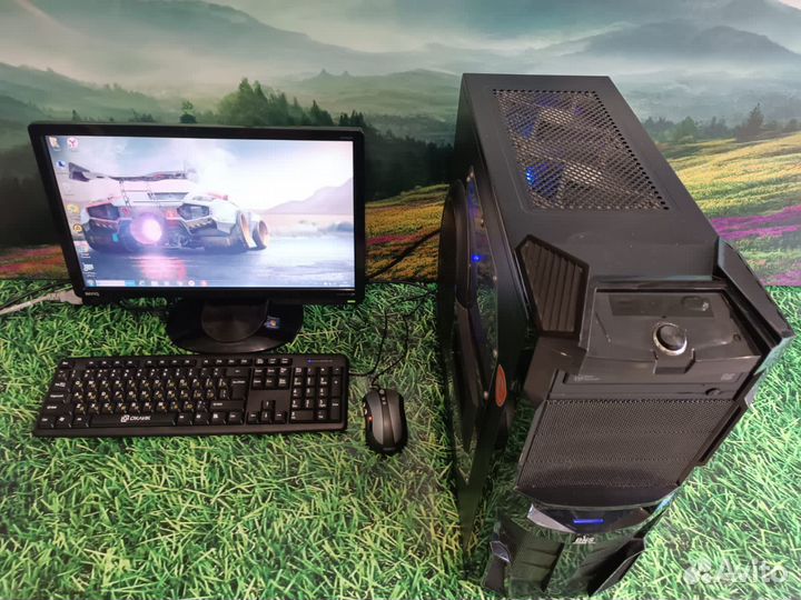 Intel i5/ R7 250 2 GB Game PC