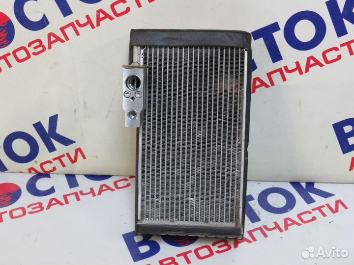 Испаритель кондиционера toyota voxy ZRR75W, ZRR70G