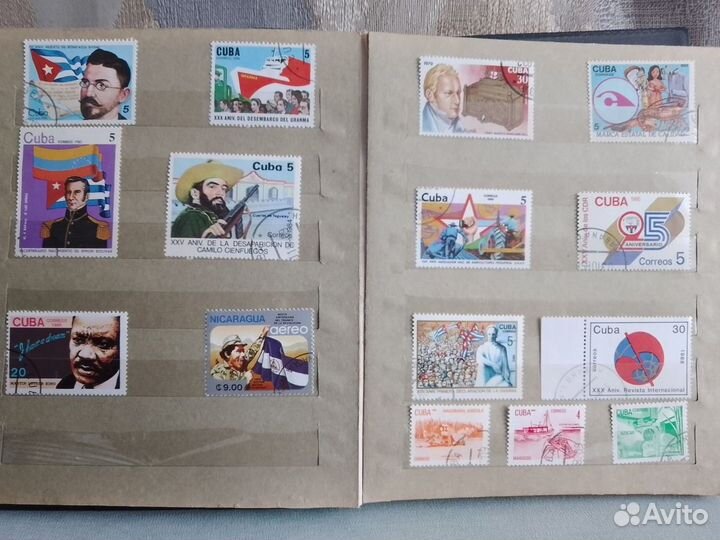 Альбом с зарубежными марками времен СССР