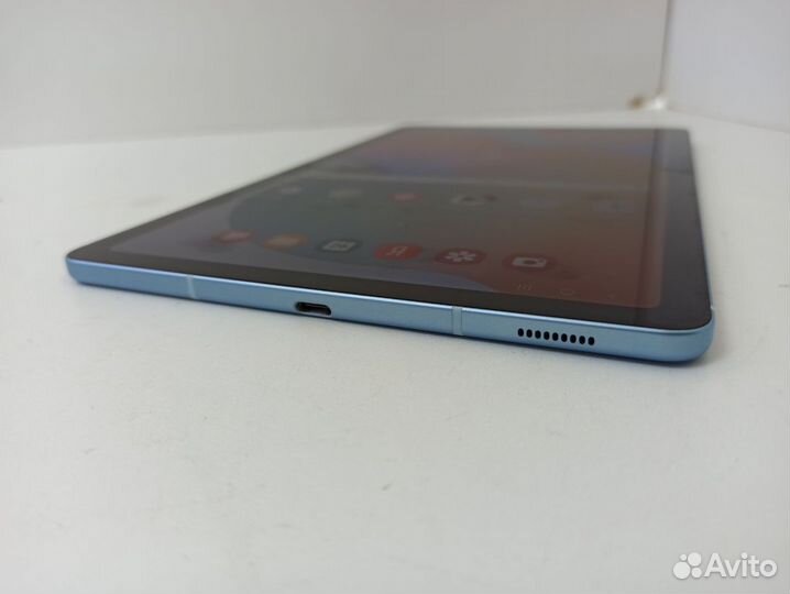 Планшет без SIM-карты Samsung Galaxy Tab S6 Lite 1