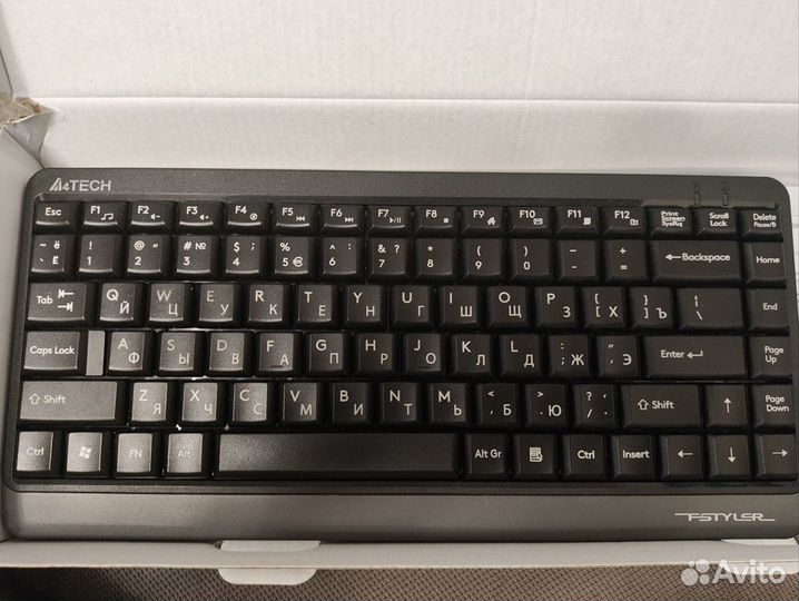Клавиатура и мышь беспроводные Fstyler FG1110
