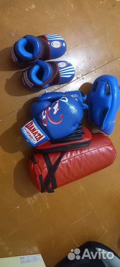 Боксерские перчатки детские