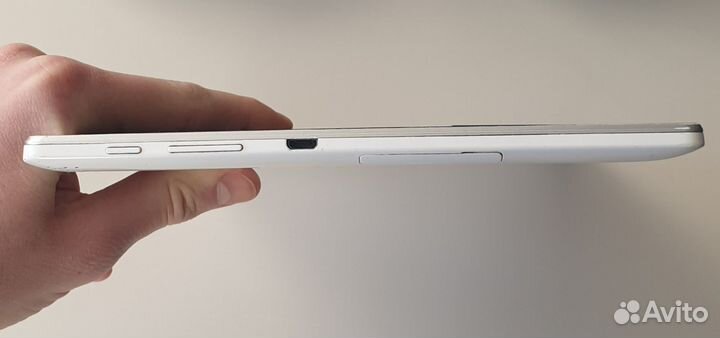 Планшет Lenovo Tab 2 A10-70L 16Gb LTE