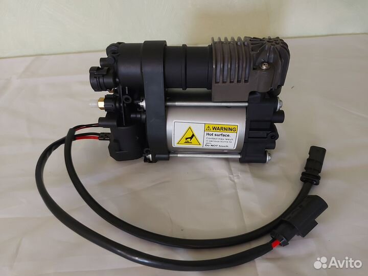 Компрессор подвески maserati 670039247