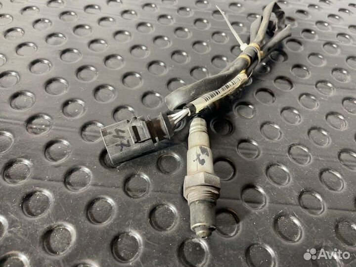 Датчик кислородный Volkswagen Passat B6 3C5 BVY