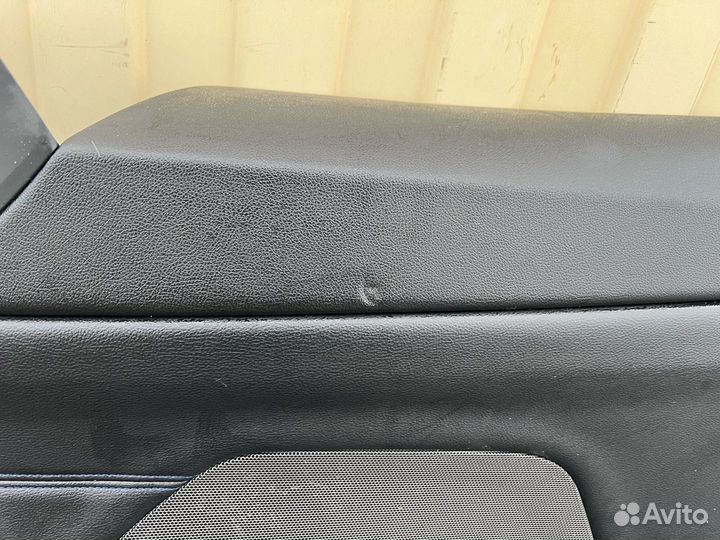 Обшивка салона задняя правая BMW 4 G22/G23 G22