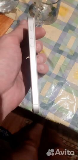 iPhone 5S, 32 ГБ