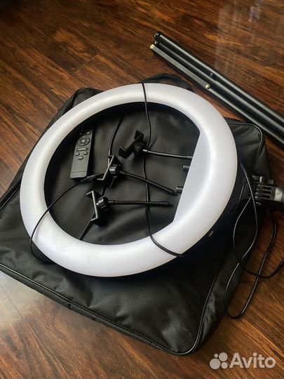 Профессиональная кольцевая лампа 45 см