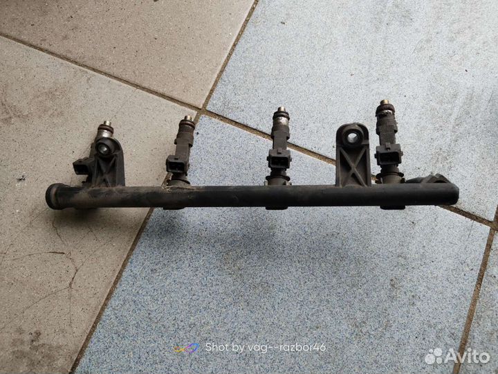 Топливная рампа renault logan 1.6