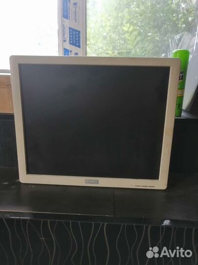 Автомобильный потолочный телевизор