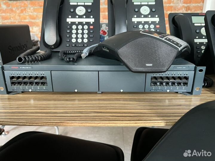 Avaya IP Office 500v2 + телефоны