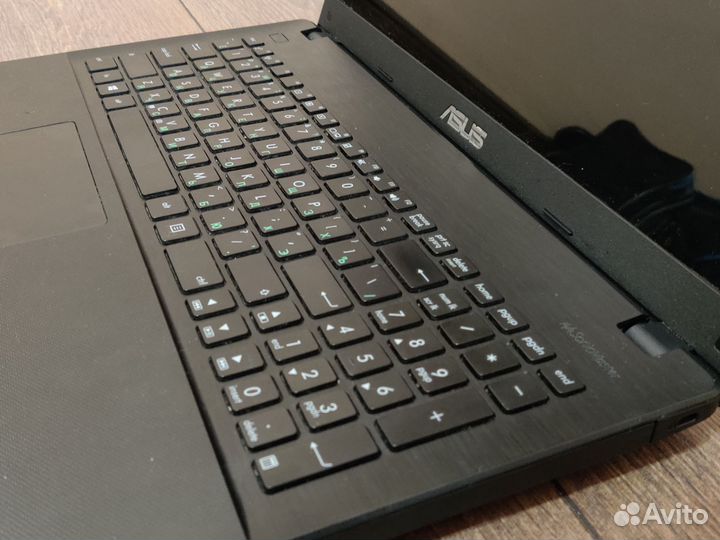 Ноутбук Asus x551ma