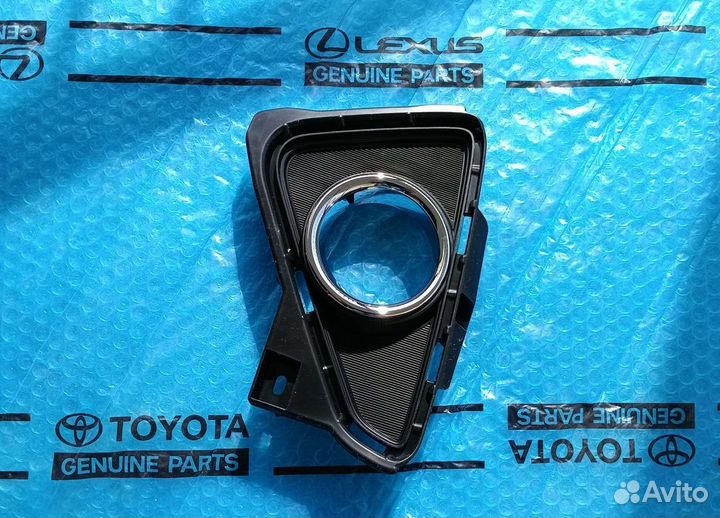 Накладка птф рав 4 4 рестаил левая Оригинал NEW