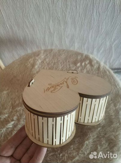 Деревянные шкатулки ручной работы