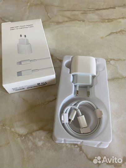 Зарядка айфон адаптер 20w + кабель lightnining