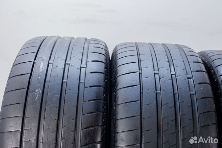 Bridgestone Potenza Sport 245/40 R19 и 275/35 R19 100Y