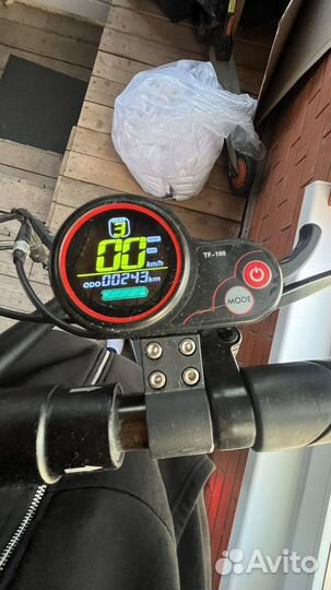 Самокат Kugoo M4