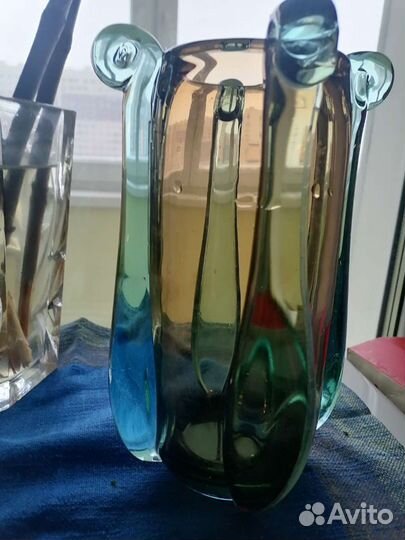 Ваза Апрель