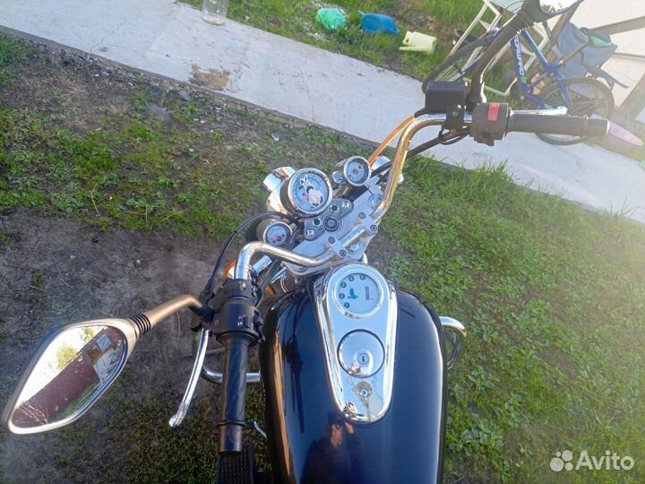 Baltmotors classic 200