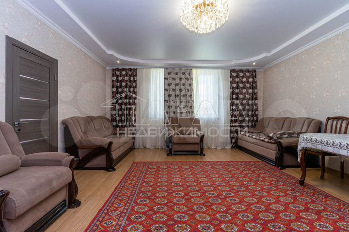 Дом 226,3 м² на участке 10 сот.