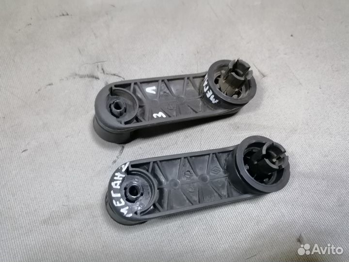 Ручка стеклоподъемника Renault Megane II 2003-2009