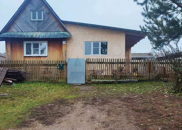 Дом 65 м² на участке 14 сот.